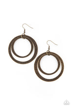 Load image into Gallery viewer, Rounded Out - Brass earring
