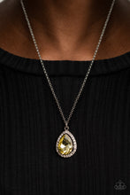 Load image into Gallery viewer, Duchess Decorum - Yellow necklace
