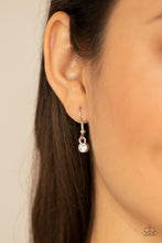 Load image into Gallery viewer, Everlasting Enchantment - Blue necklace
