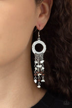 Load image into Gallery viewer, Primal Prestige - White earrings
