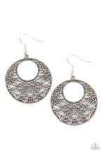 Load image into Gallery viewer, Vineyard Romance - Silver earrings
