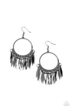 Load image into Gallery viewer, Radiant Chimes - Black earrings
