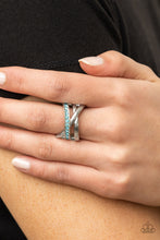 Load image into Gallery viewer, Forever Flawless - Blue ring
