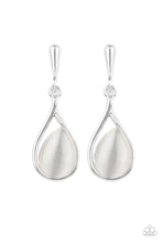 Load image into Gallery viewer, Pampered Glow Up - White earrings
