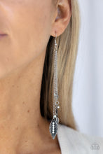 Load image into Gallery viewer, Chiming Leaflets - White earrings
