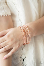 Load image into Gallery viewer, Sensational Shimmer - Copper bracelet
