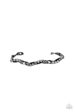 Load image into Gallery viewer, Twisted Twinkle - Black bracelet

