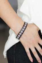 Load image into Gallery viewer, Wildflower Wayfarer - White bracelet
