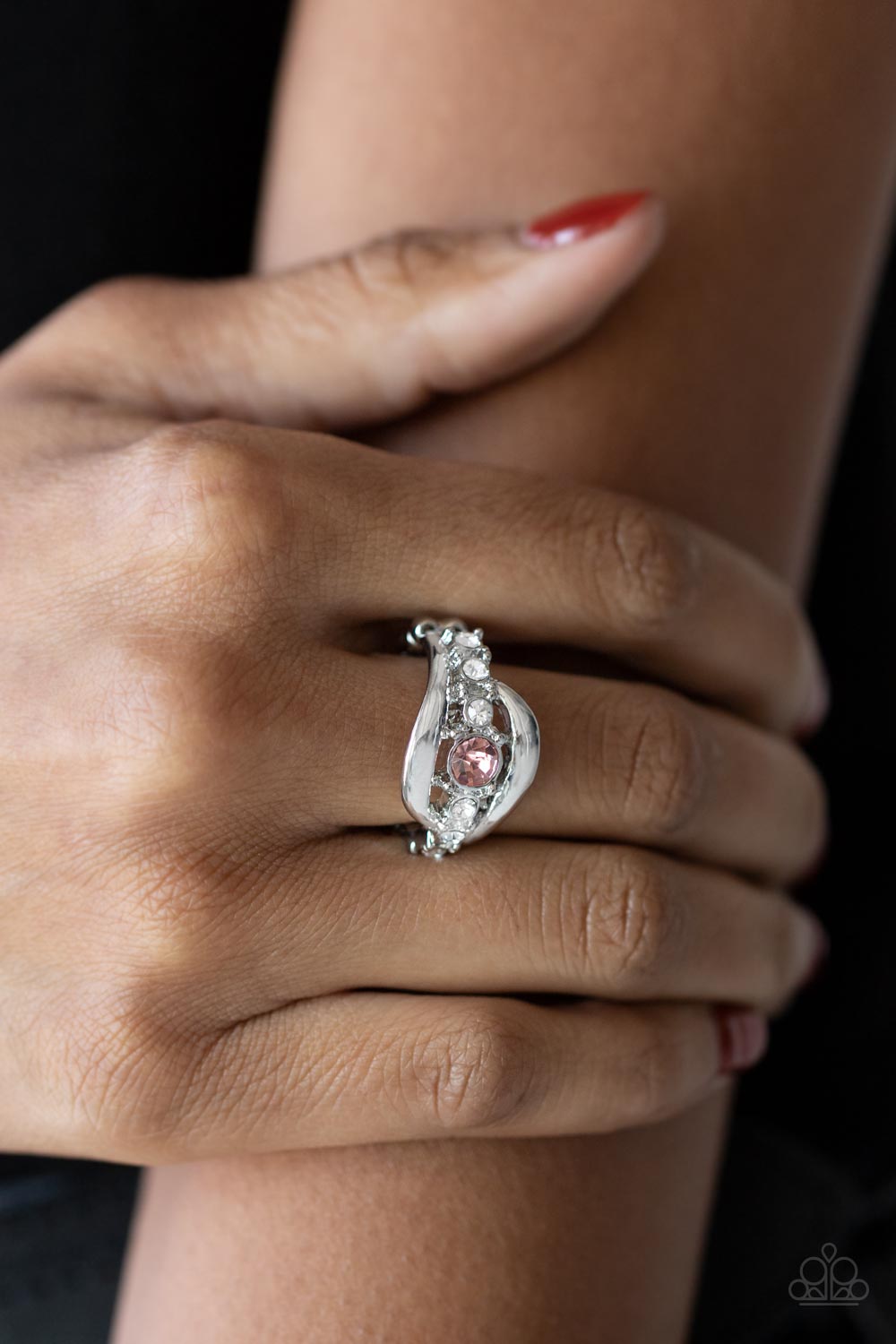 Graceful Gallantry - Pink ring