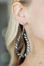 Load image into Gallery viewer, Striking RESPLENDENCE - Silver earrings
