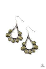 Load image into Gallery viewer, Mesa Trek - Green earrings
