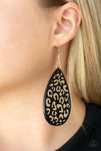 Load image into Gallery viewer, Suburban Jungle - Black earrings

