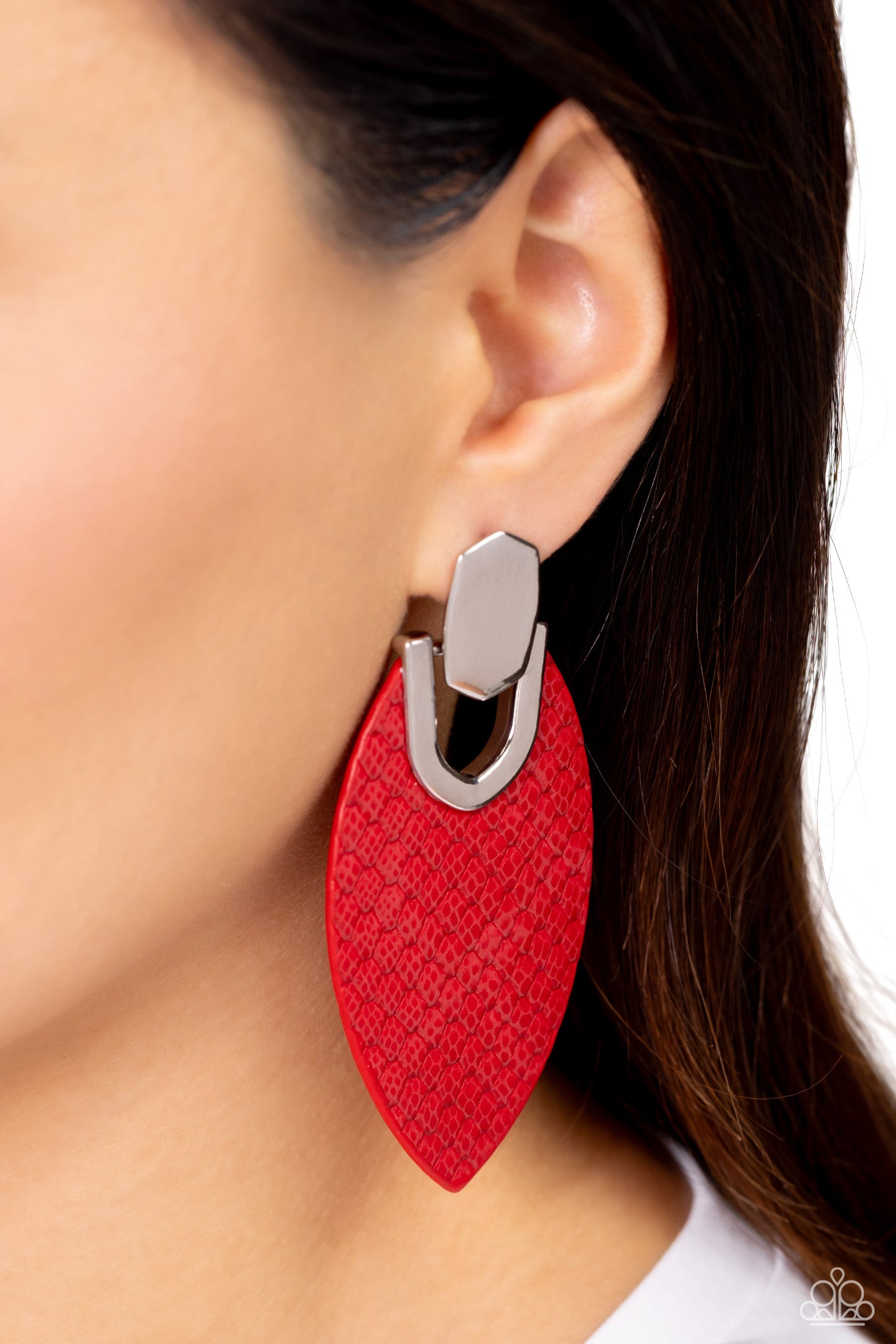 Wildly Workable - Red earrings