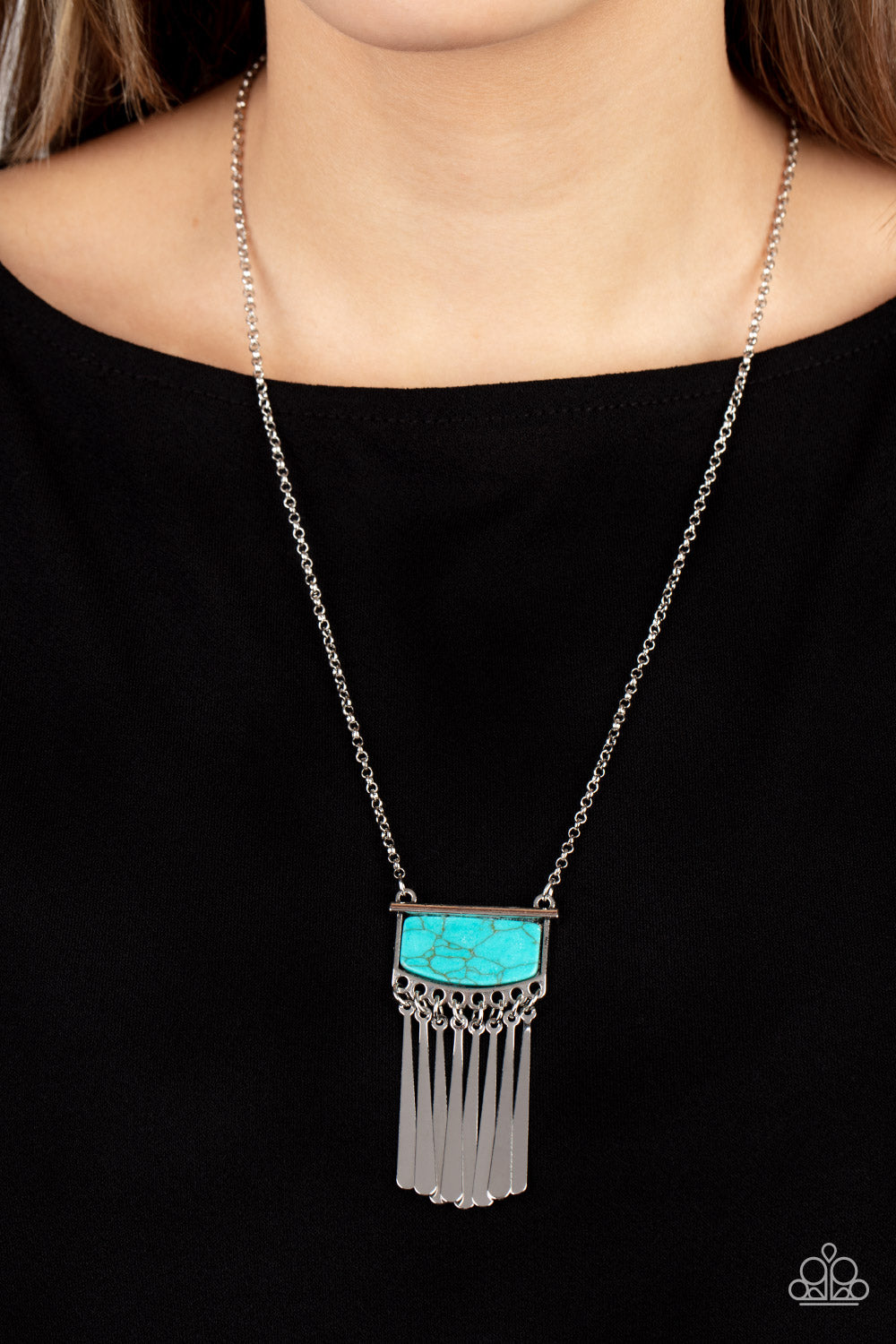 Plateau Pioneer - Blue necklace