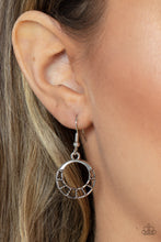 Load image into Gallery viewer, Elliptical Effervescence - Purple necklace
