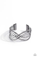 Load image into Gallery viewer, WIRE Away - Black bracelet
