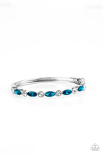 Load image into Gallery viewer, Petitely Powerhouse - Blue bracelet
