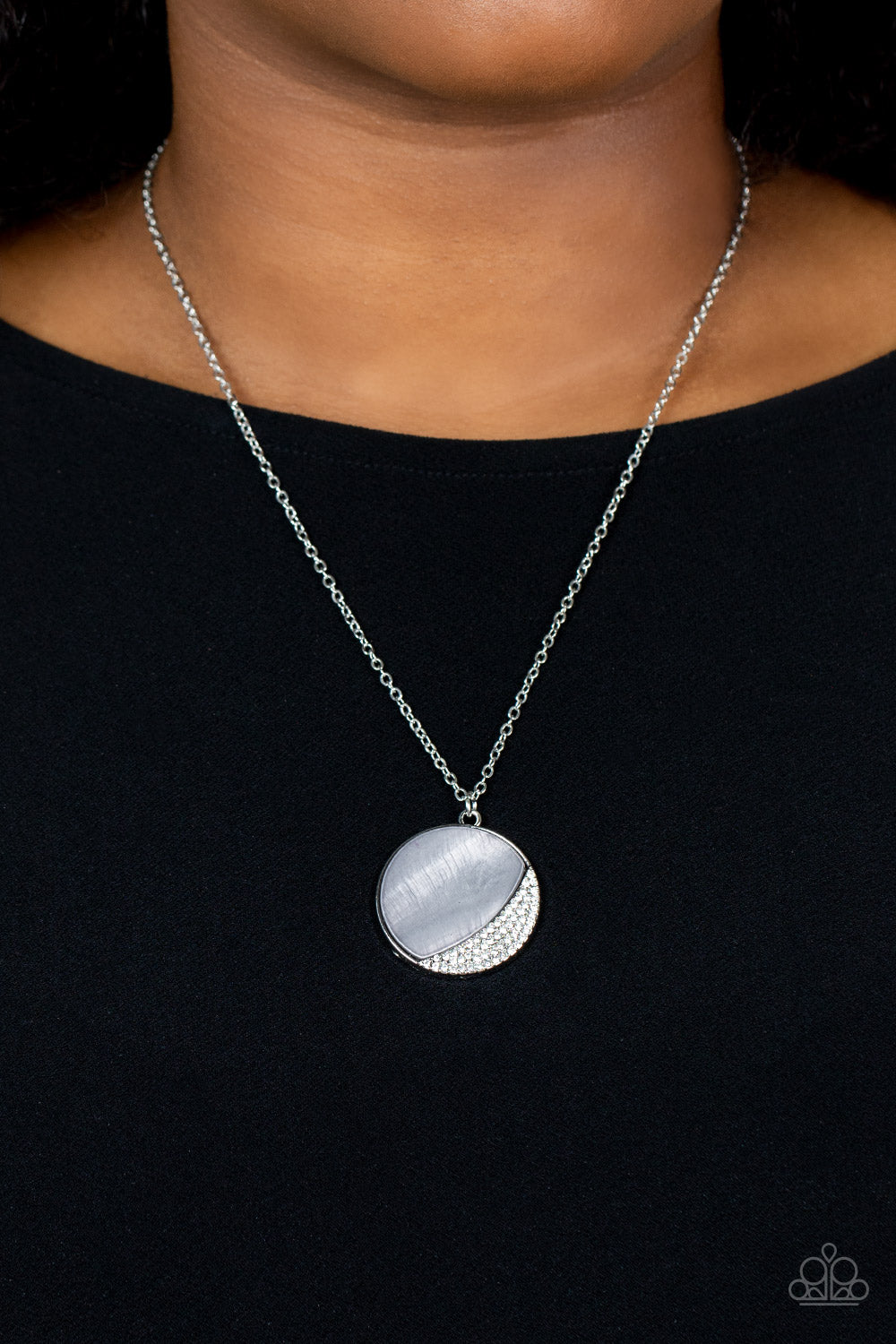 Oceanic Eclipse - Silver necklace