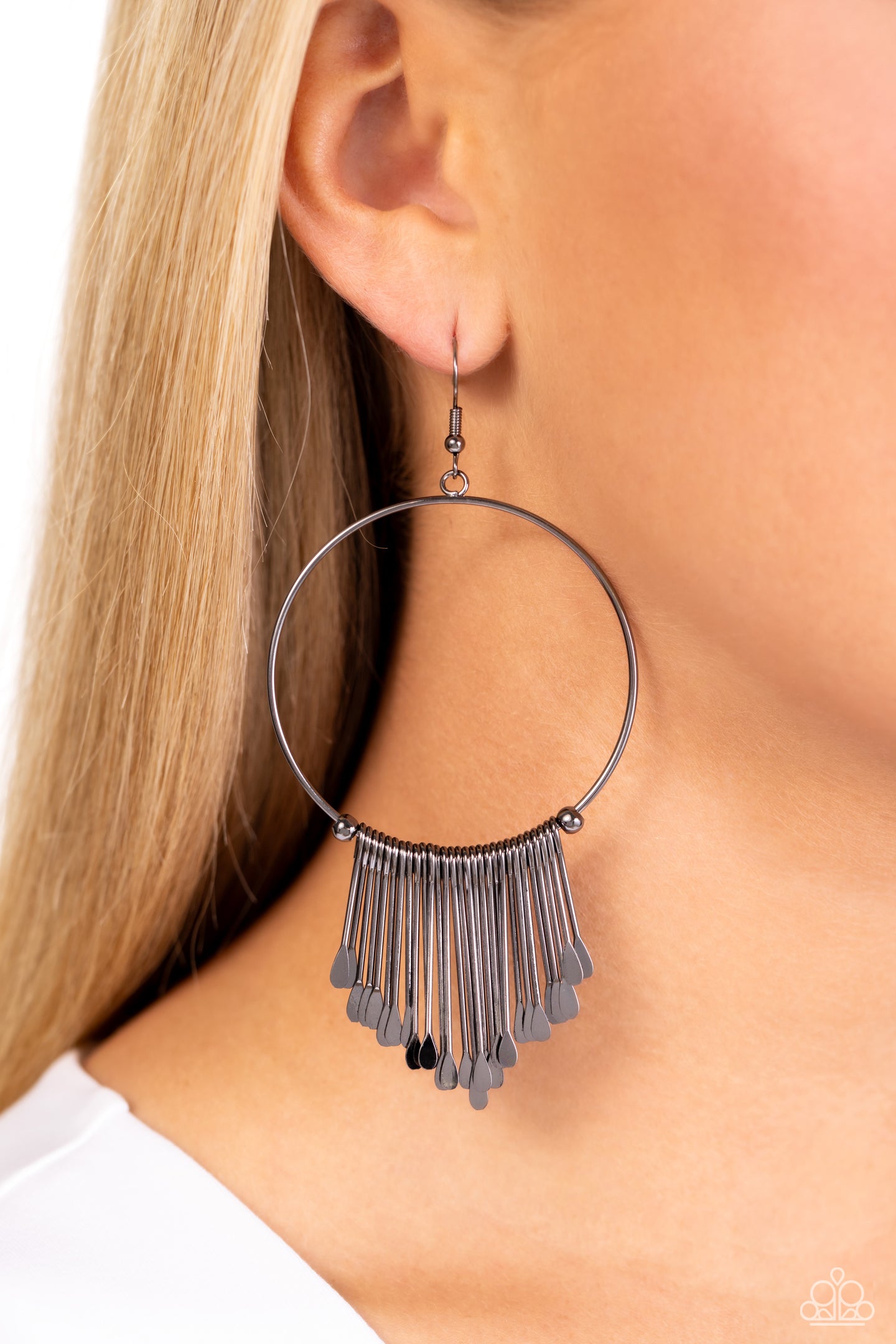 The Little Dipper - Black earrings
