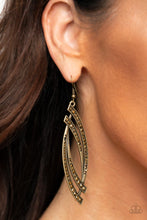 Load image into Gallery viewer, Twinkle for Two - Brass earrings
