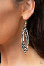 Load image into Gallery viewer, Twinkle for Two - Silver earrings

