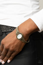 Load image into Gallery viewer, Serendipitous Sojourn - Brass bracelet
