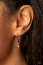 Load image into Gallery viewer, Holly Heiress - Brass necklace
