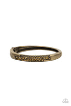 Load image into Gallery viewer, Chart-Topping Twinkle - Brass bracelet
