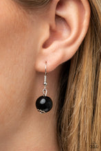 Load image into Gallery viewer, Yacht Catch - Black necklace
