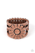 Load image into Gallery viewer, Roadside Daisies - Copper ring
