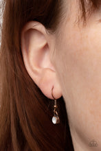 Load image into Gallery viewer, Effervescently Divine - Copper necklace
