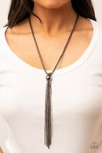 Load image into Gallery viewer, Metallic MESH-Up - Black necklace
