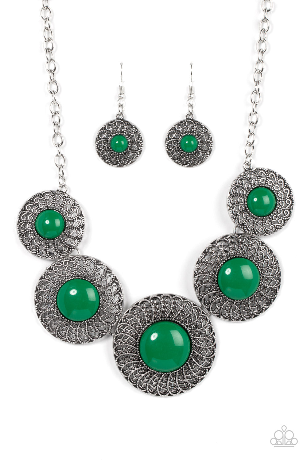 Detail Orientated - Green necklace