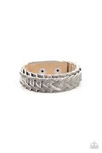 Load image into Gallery viewer, Western Nomad - Silver bracelet
