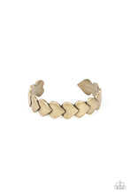 Load image into Gallery viewer, Hearts Galore - Brass bracelet
