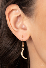 Load image into Gallery viewer, Phase Out - Gold necklace
