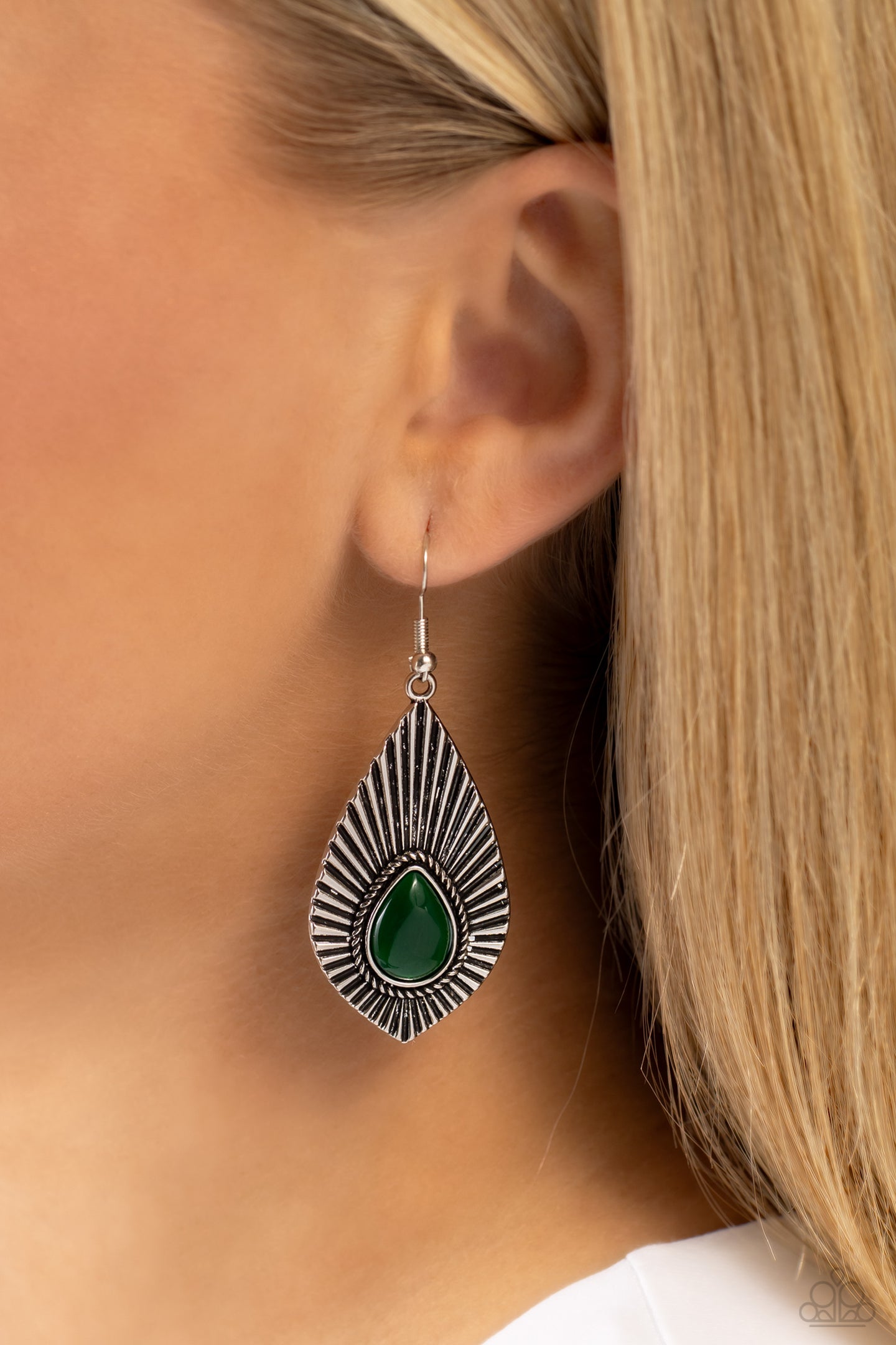 SOUL-ar Flare - Green earrings