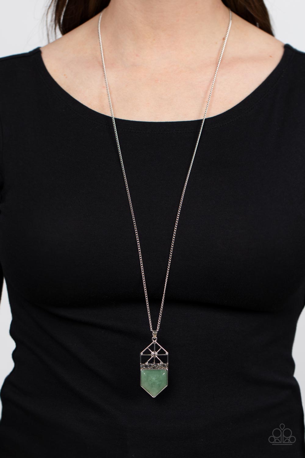 Trailblazing Talisman - Green necklace