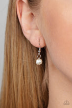 Load image into Gallery viewer, Beach House Harmony - Blue necklace
