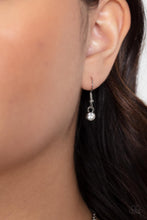 Load image into Gallery viewer, Fantasy World - Brown necklace
