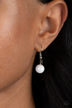 Load image into Gallery viewer, Patterned Paisley - White necklace
