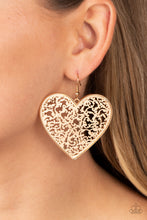 Load image into Gallery viewer, Fairest in the Land - Gold earrings
