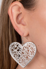 Load image into Gallery viewer, Fairest in the Land - Silver earrings
