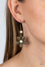 Load image into Gallery viewer, Free-Spirited Flourish - Brass earrings
