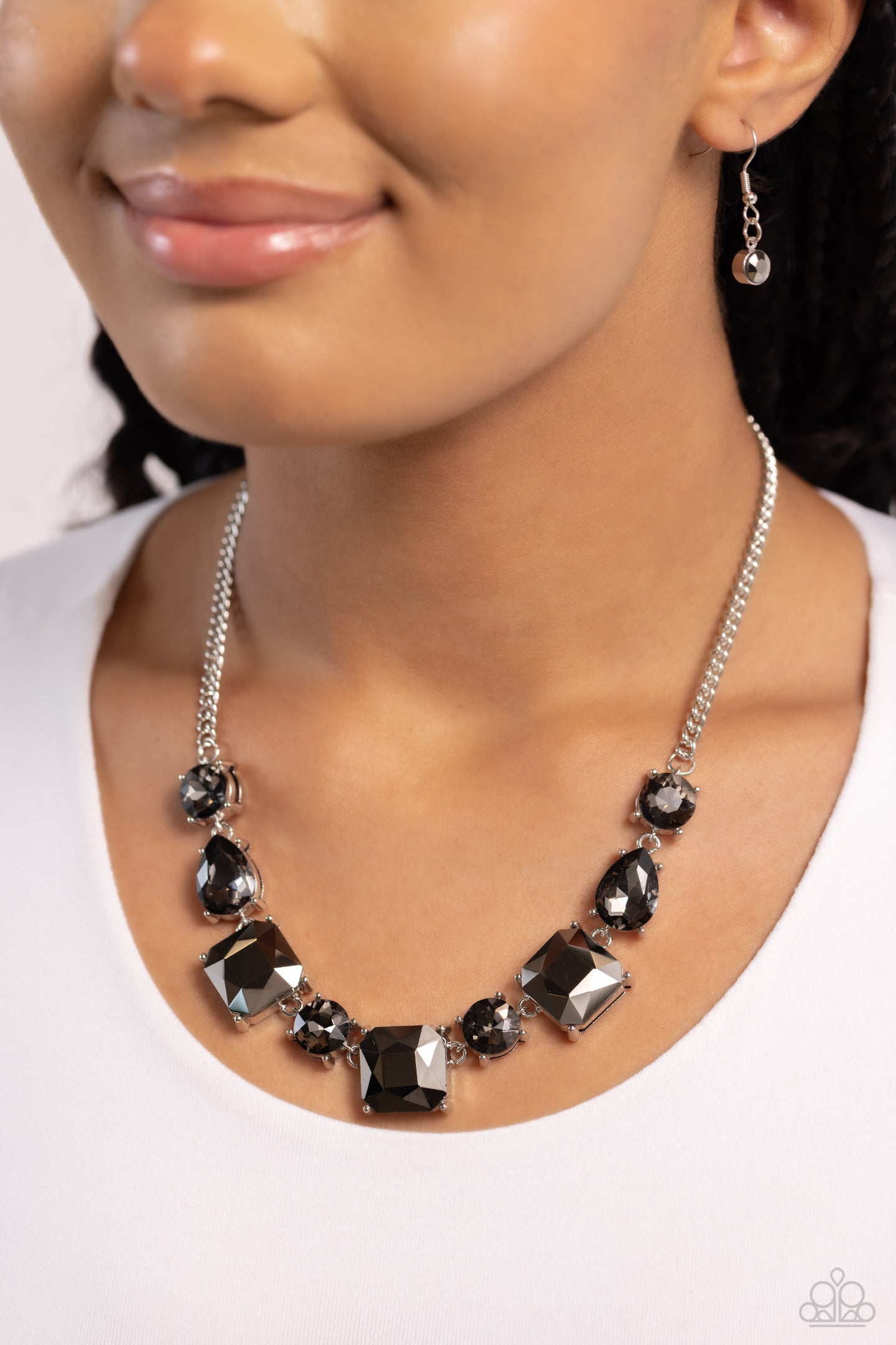 Elevated Edge - Silver necklace