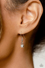Load image into Gallery viewer, TWINKLE of an Eye - White necklace
