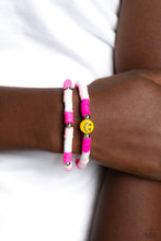 Load image into Gallery viewer, In SMILE - Pink bracelet
