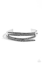 Load image into Gallery viewer, CURVED Lines - Silver bracelet
