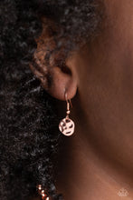 Load image into Gallery viewer, I Put A SHELL On You - Copper necklace
