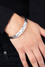 Load image into Gallery viewer, Starburst Shimmer - Blue bracelet
